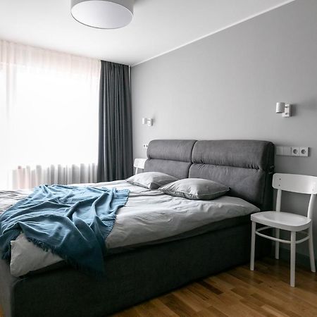 Brand New, Family-Friendly With A Great Location - Moon Apartment Вентспилс Екстериор снимка